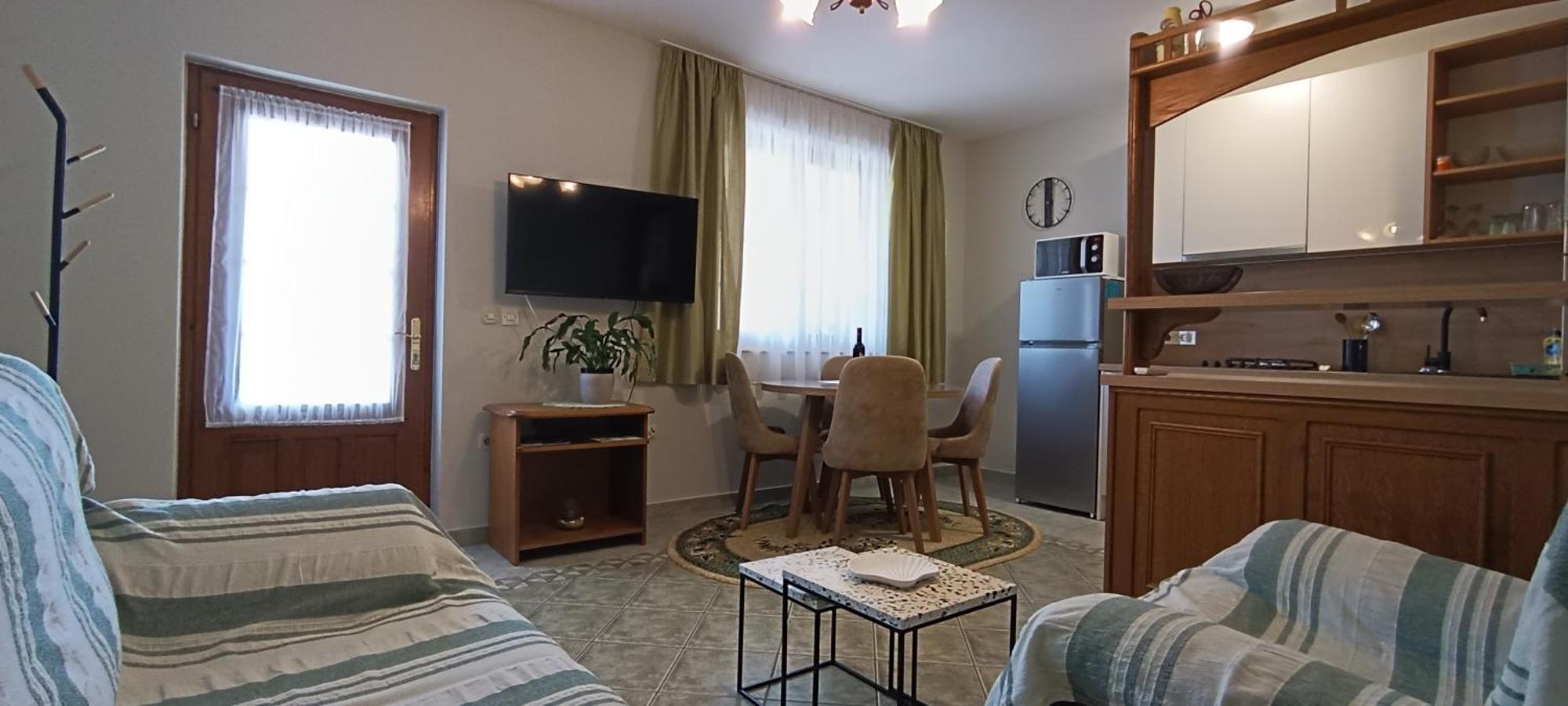 Apartments Stojakovic โปเรช ภายนอก รูปภาพ