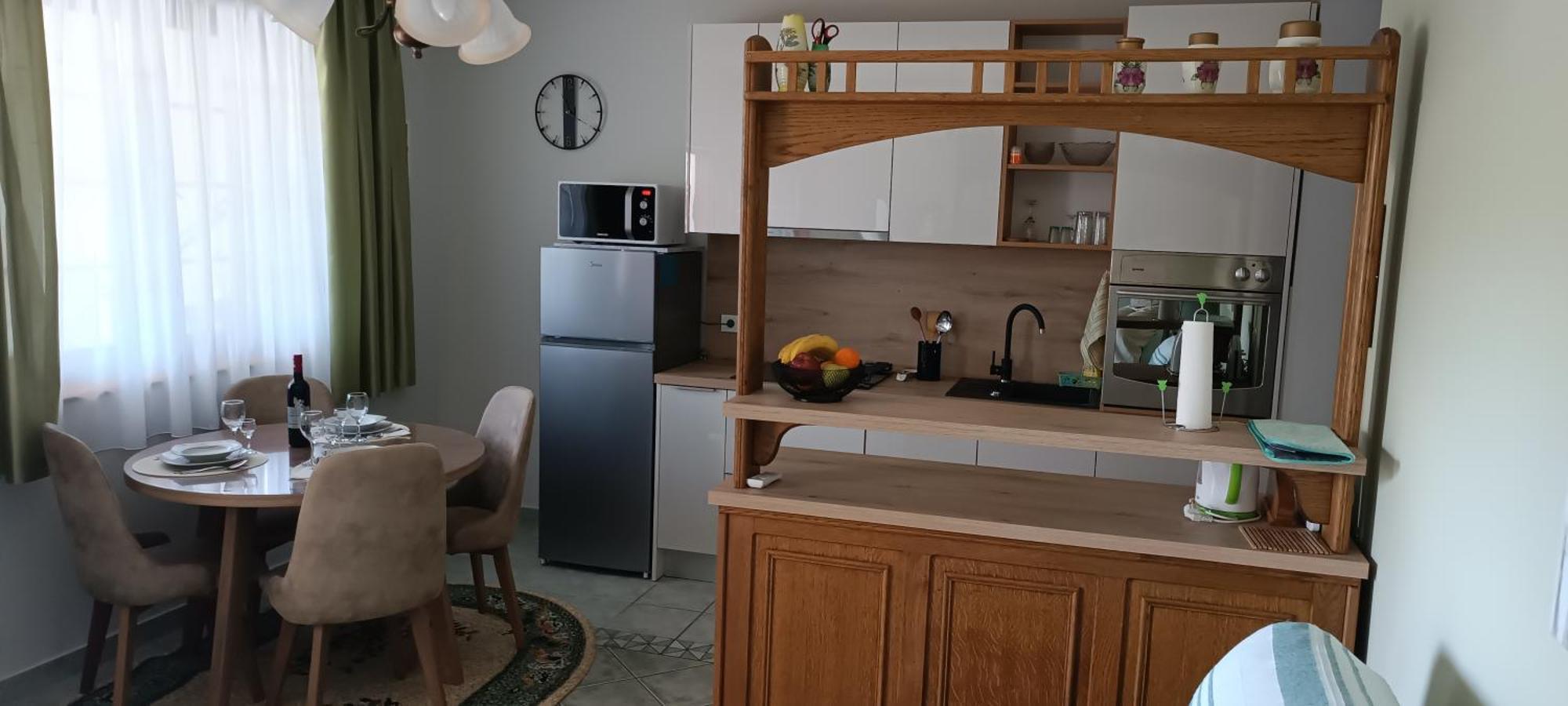 Apartments Stojakovic โปเรช ภายนอก รูปภาพ